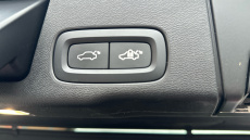 Volvo XC60 2.0 T8 [455] RC PHEV Ultimate Dark 5dr AWD Gtron Estate